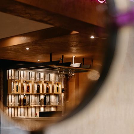 Hotel Emerald Inn Μποπάλ Εξωτερικό φωτογραφία