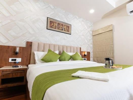 Hotel Emerald Inn Μποπάλ Εξωτερικό φωτογραφία